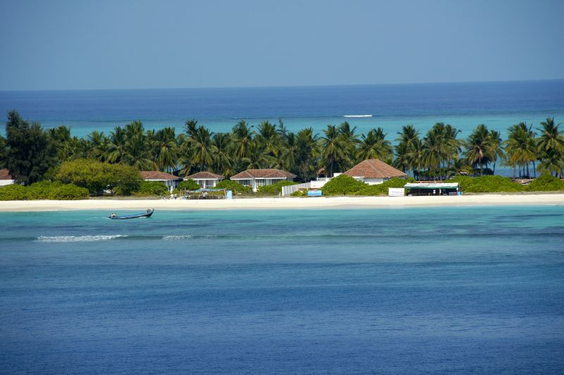 10 Best Secret Islands with Untouched Marine Life & Empty Beaches 4 Lakshadweep, India
