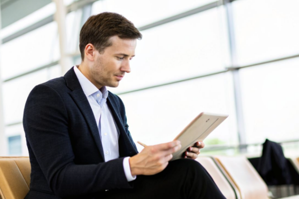 10 Best Travel Insurance Plans for Digital Nomad Equipment