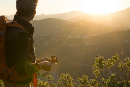 10 Best Travel Affiliate Programs to Earn More Online