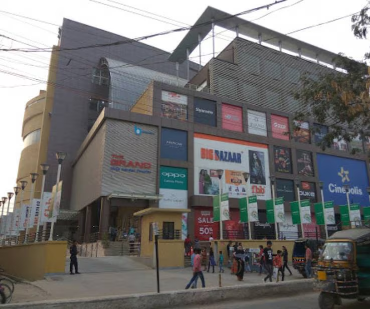 10 Best Shopping Markets In Bihar for Budget & Luxury Shopping 8 Muzaffarpur Main Market