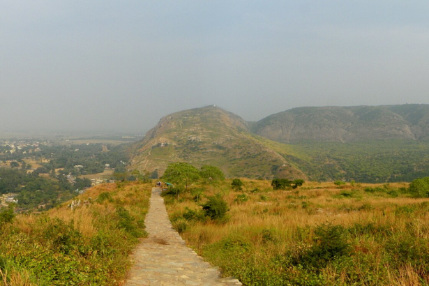 10 Best Places to Visit Near Patna Within 100 KM In 2026