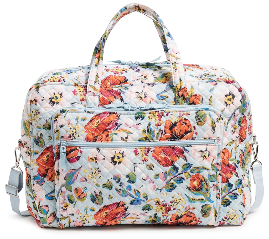 10 Top Béis Luggage Alternatives for Weekender Bags to Try Now 9 Vera Bradley Weekender Travel Bag (Amazon)